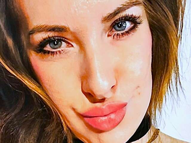 HOTCHANTAL free sexy photo