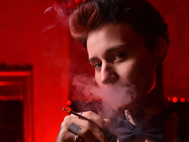KENNYVIBE free sexy photo