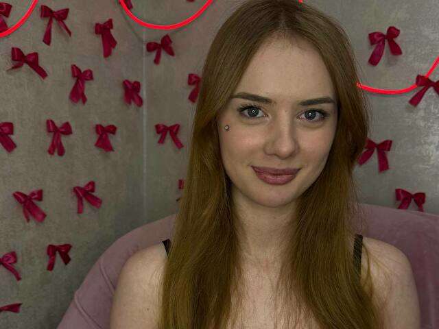 ELVRA free sexy photo