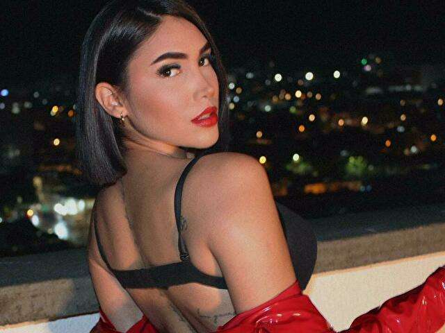 ARIAMATHEUSS free sexy photo