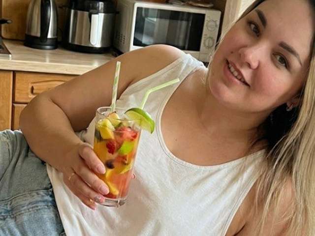 SUGARPLUMP free sexy photo