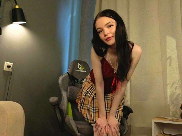 EMMYWOODS free sexy photo