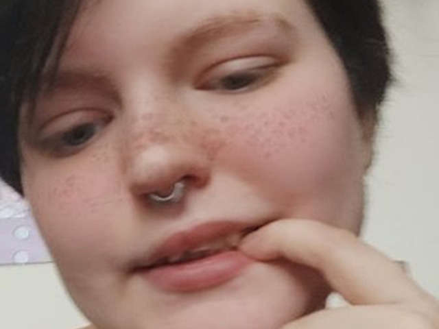 FLORAKISS1 free sexy photo