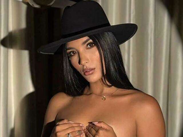 ARIABLAKE free sexy photo