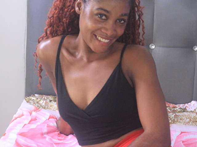 LARISSA free sexy photo