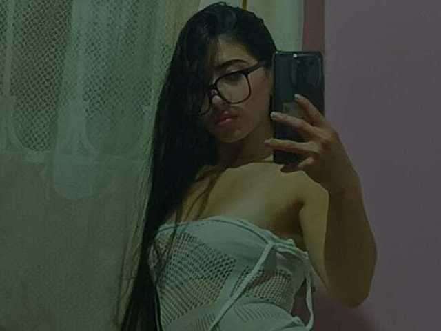 VYOLETT free sexy photo