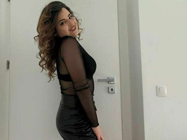 AMMYFLIRTY free sexy photo