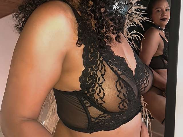 BEVERLY free sexy photo