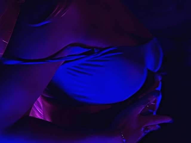WILDSOFIA free sexy photo