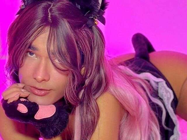 MIABUNNY free sexy photo