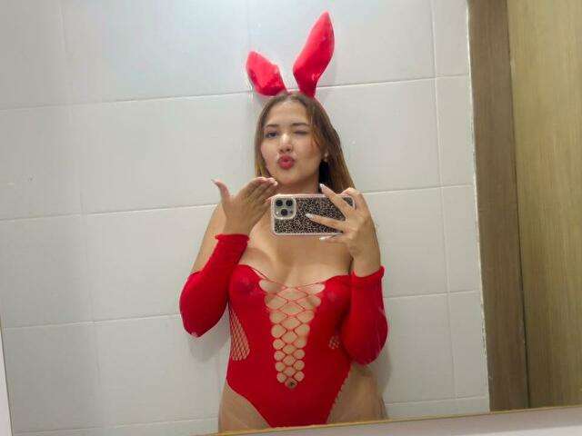 STEFFYCRUZ free sexy photo