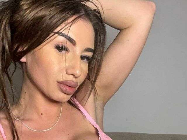 BRUNETTEB free sexy photo