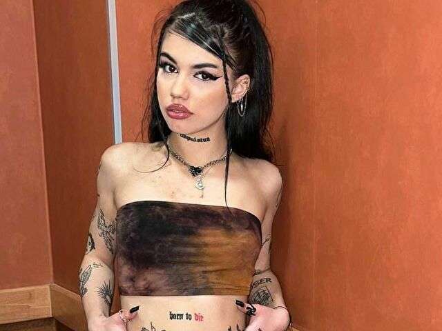 DESTINYSTORM free sexy photo