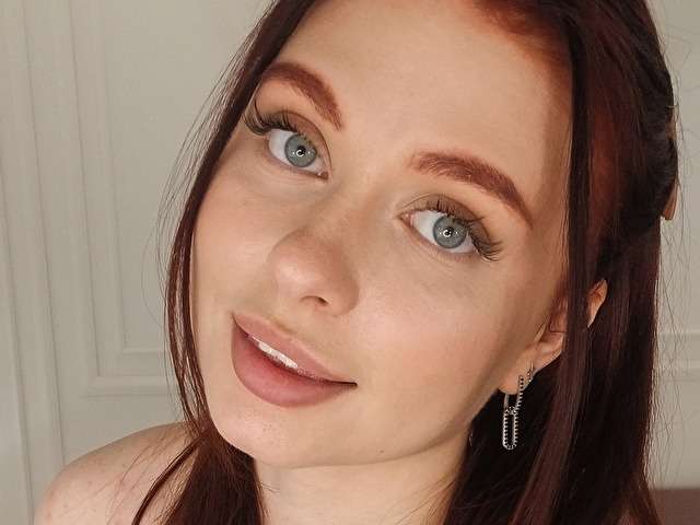 LIZZYBEX1 free sexy photo