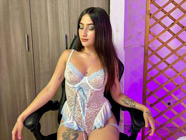 SARACRYSTAL free sexy photo