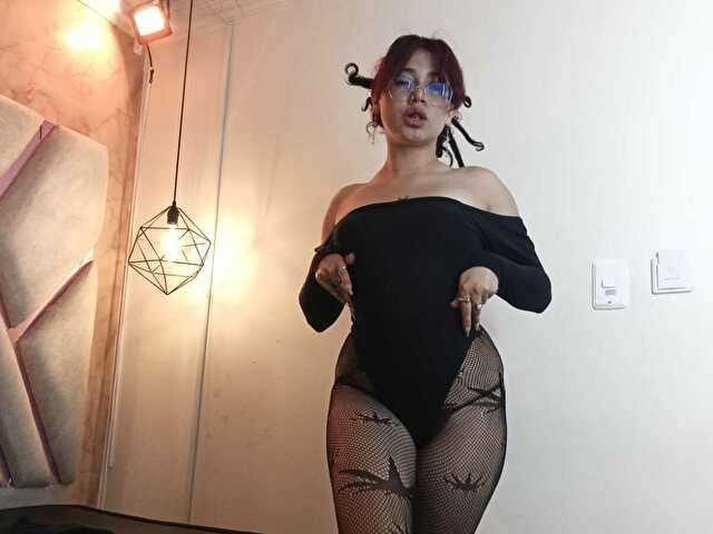 SUNNYMAYAA free sexy photo