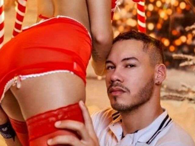 MOLINAUGTHY free sexy photo