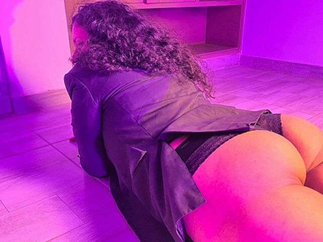 GENESIS free sexy photo