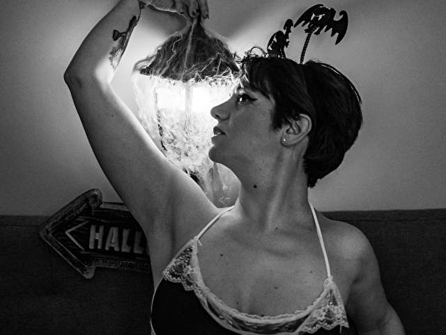 FLORAMILANO free sexy photo