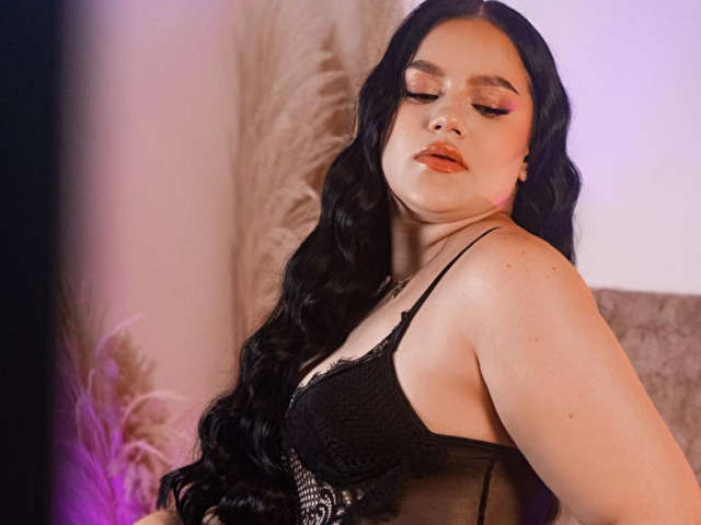 ANDREADELUCA free sexy photo