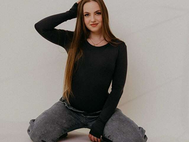 SWEETRIDDLE free sexy photo
