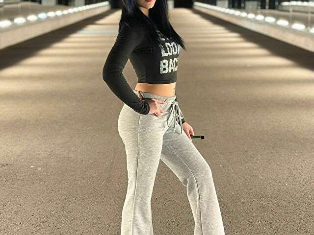LEYLALEYLA free sexy photo