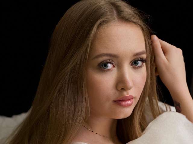 CHLOESUG1 free sexy photo
