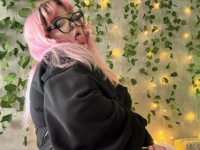 CANDYM1LKY free sexy photo