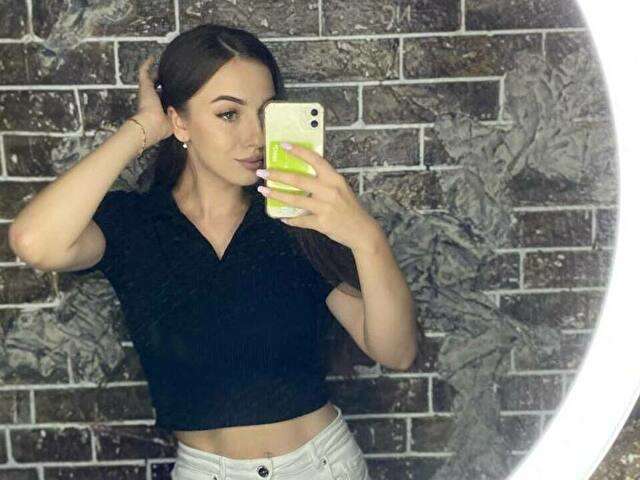 EVAAA free sexy photo