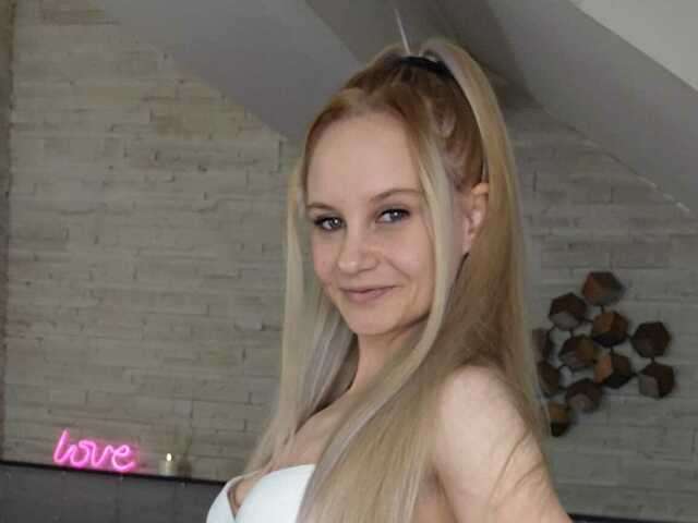 ICEBLUEBABE1 free sexy photo