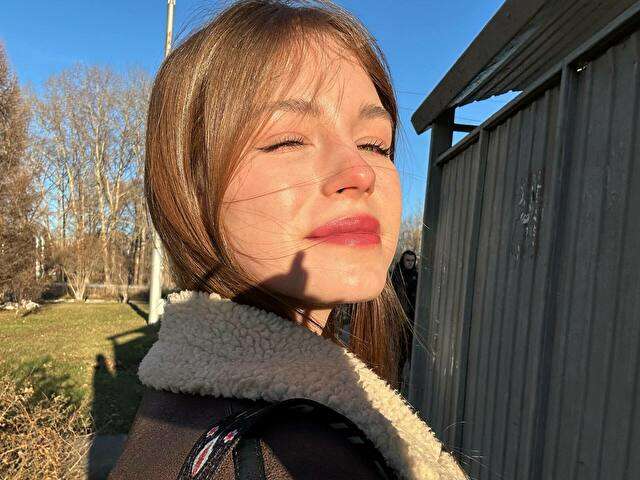 LORICUTE free sexy photo