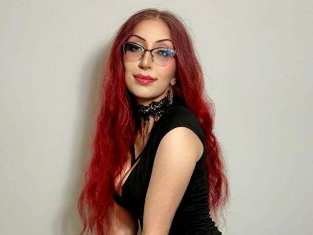 TESSDOLLY free sexy photo