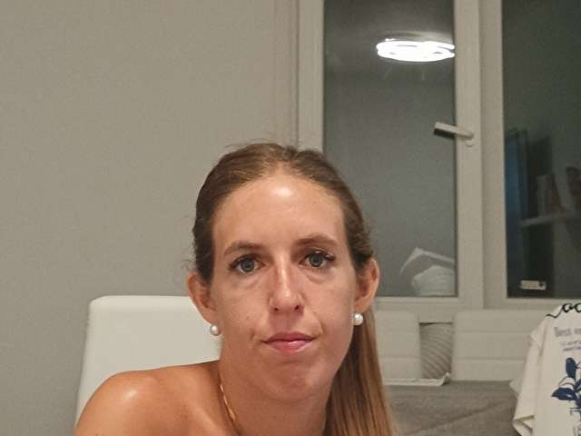 NAYRAFOXX free sexy photo