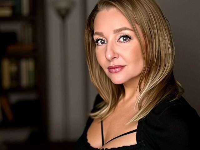 PERFECTLEA free sexy photo