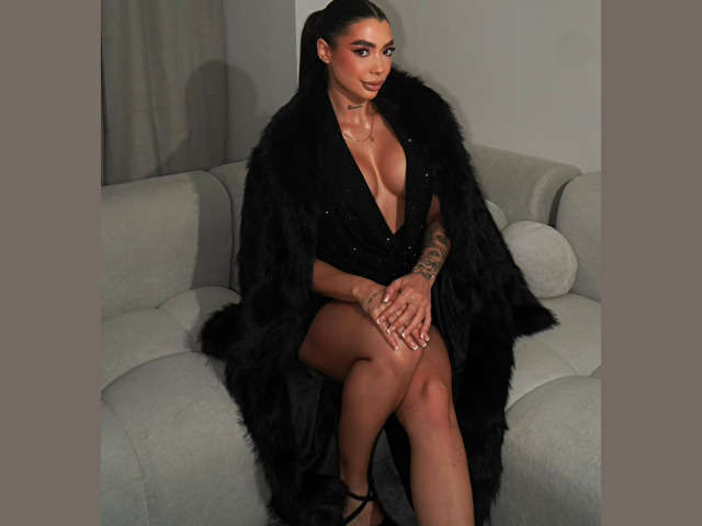 EVELYNCLAIRE1 free sexy photo