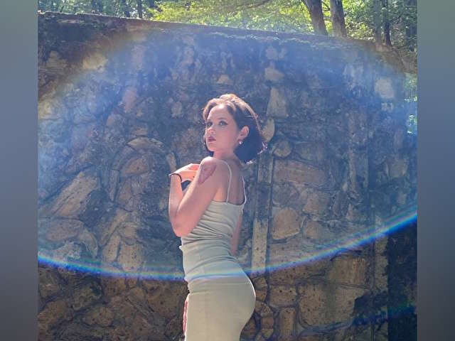 MARYFONSLER free sexy photo