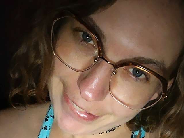 MYSTERYWOMAN free sexy photo