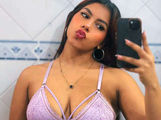 SIENNAMOORE amateur webcam photo